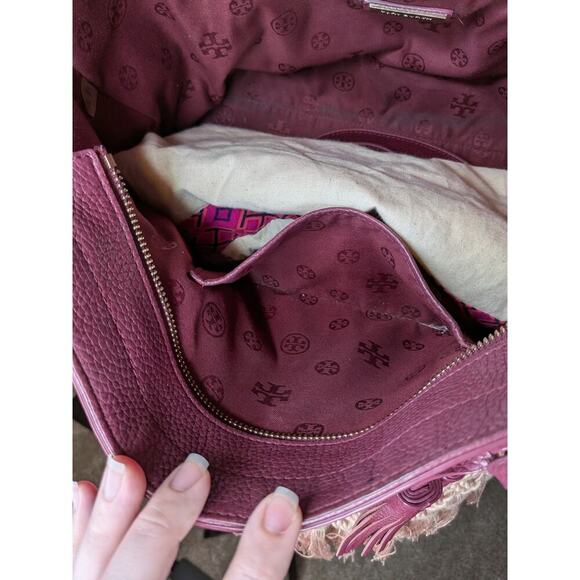 Tory Burch Imperial Garnet Thea Small Leather Tote Shoulder Bag With Tassel - Picture 6 of 10